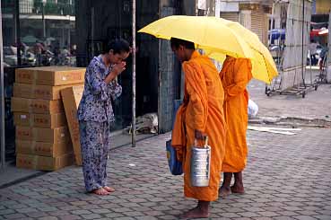 Phnom Penh, Cambodia, Jacek Piwowarczyk 2000