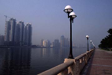 Guangzhou, China, Jacek Piwowarczyk, 2004