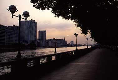 Guangzhou, China, Jacek Piwowarczyk, 2004