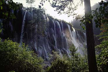 Pear Waterfall, Jiuzgaigo, China, Jacek Piwowarczyk, 1997