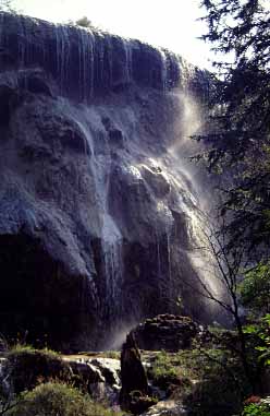 Pear Waterfall, Jiuzgaigo, China, Jacek Piwowarczyk, 1997