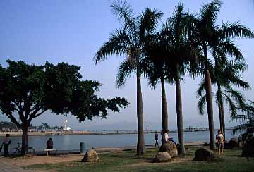 Shek O, Shenzhen, China, Jacek Piwowarczyk, 2002