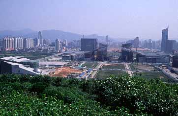 Shenzhen, China, Jacek Piwowarczyk, 2002