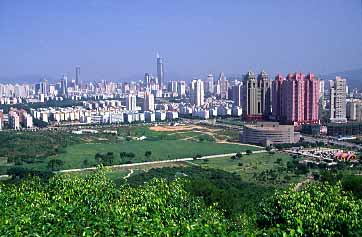 Shenzhen, China, Jacek Piwowarczyk, 2002