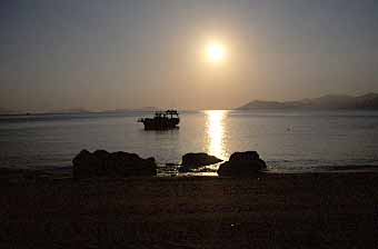 Lantau Island, Hong Kong, China, Jacek Piwowarczyk, 2002