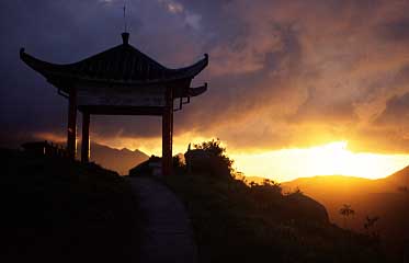 Lantau Island, Hong Kong, China, Jacek Piwowarczyk 2003