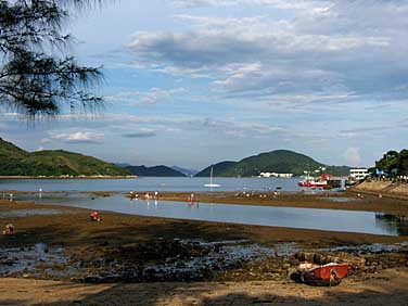 Mui Wo, Lantau, Hong Kong, China, Jacek Piwowarczyk 2005