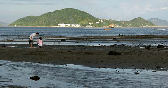 Mui Wo, Lantau, Hong Kong, China, Jacek Piwowarczyk 2005