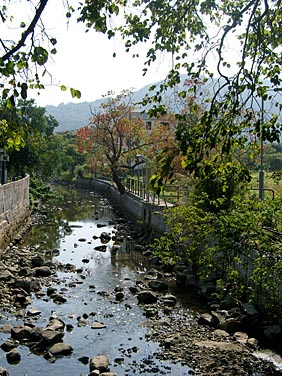 Mui Wo, Lantau Island, Hong Kong, China, Jacek Piwowarczyk 2006