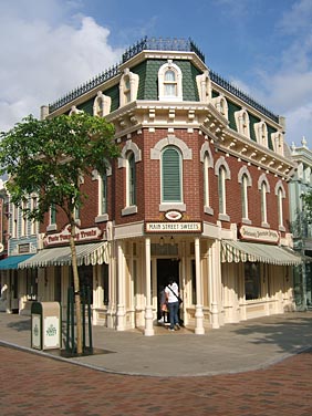 Hong Kong Disneyland Resort, Lantau Island, Hong Kong, China, Jacek Piwowarczyk, 2006