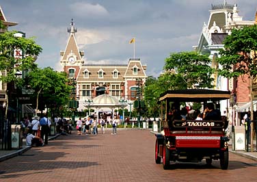 Hong Kong Disneyland Resort, Lantau Island, Hong Kong, China, Jacek Piwowarczyk, 2006