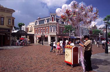 Hong Kong Disneyland Resort, Lantau Island, Hong Kong, China, Jacek Piwowarczyk, 2006