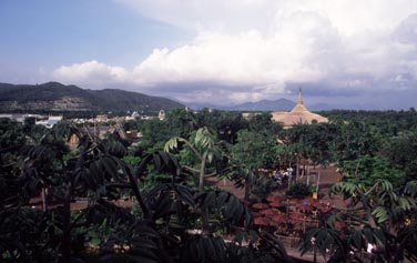 Hong Kong Disneyland Resort, Lantau Island, Hong Kong, China, Jacek Piwowarczyk, 2006