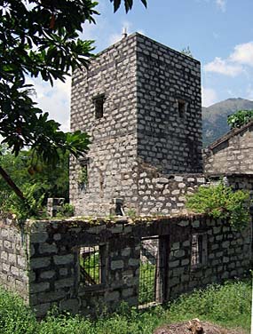 Mui Wo, Lantau Island, Hong Kong, China, Jacek Piwowarczyk, 2006