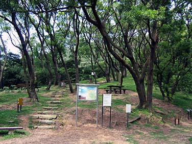 South Lantau Trail, Lantau Island, Hong Kong, China, Jacek Piwowarczyk 2006