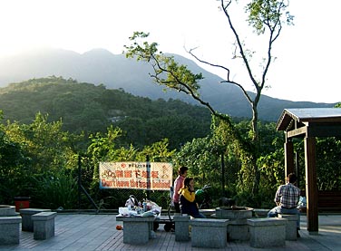 Mui Wo, Lantau Island, Hong Kong, China, Jacek Piwowarczyk 2006