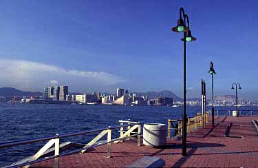 Queen's Pier, Hong Kong, Jacek Piwowarczyk, 1999