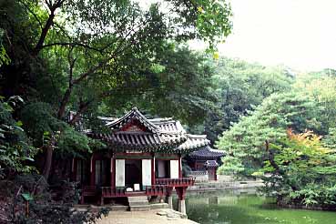Ch'angdokkung Palace, Seoul, South Korea, 1999