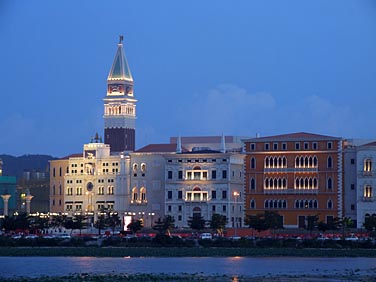 Taipa Village, Macao, China, Jacek Piwowarczyk, 2007