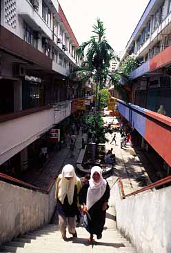 Kota Kinabalu, Sabah, Malaysia, Jacek Piwowarczyk 2003