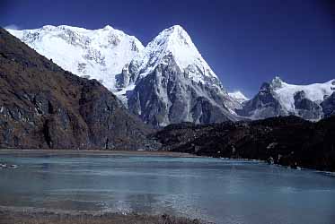 Yaung Valley, Nepal, Jacek Piwowarczyk, 2000