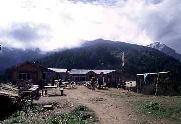 Chalang Pati, Nepal, Jacek Piwowarczyk, 2001