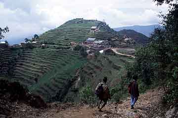 Chipling, Nepal, Jacek Piwowarczyk, 2001