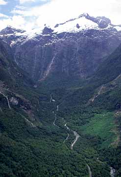 Fiordland, New Zealand, Jacek Piwowarczyk, 2002