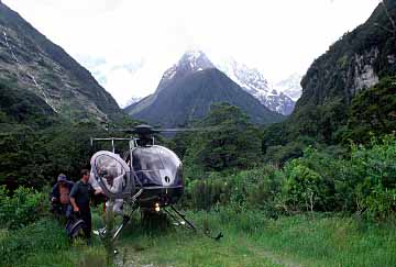 Fiordland, New Zealand, Jacek Piwowarczyk, 2002