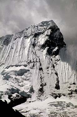 Llaguanuco Road, Cordillera Blanca, Peru, Jacek Piwowarczyk, 1998