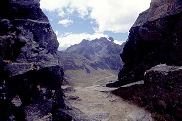 Santa Cruz Valley, Cordillera B;anca, Peru, Jacek Piwowarczyk, 1998