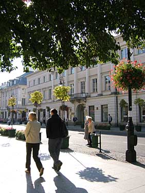 Nowy Swiat Street, Warsaw, Poland, Jacek Piwowarczyk, 2005