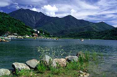 Liyu Lake, Hualien, Taiwan, Jacek Piwowarczyk, 2002