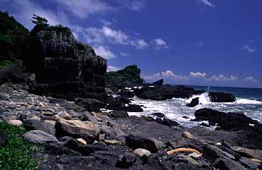 Northeastern Coast, Taiwan, Jacek Piwowarczyk, 2002