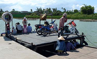 Bon River, Vietnam, Jacek Piwowarczyk, 2009