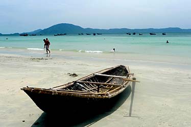 Thuy Dam, Nha Trang Area, Vietnam, Jacek Piwowarczyk, 2009