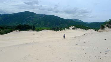 Ninh Ma, Around Nha Trang, Vietnam, Jacek PIwowarczyk, 2009