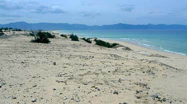 Dam Mon Ha, Around Nha Trang, Vietnam, Jacek Piwowarczyk, 2009