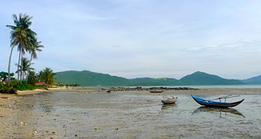 Vinh Yen, Around Nha Trang, Vietnam, Jacek Piwowarczyk, 2009