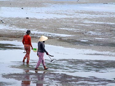 Vinh Yen, Around Nha Trang, Vietnam, Jacek Piwowarczyk, 2009