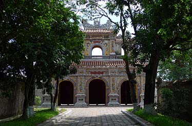 Imperial Palace, Citadel, Hue, Vietnam, Jacek Piwowarczyk, 2009