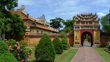 Imperial Palace, Citadel, Hue, Vietnam, Jacek Piwowarczyk, 2009