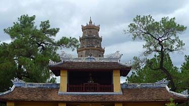 Thien Mu Pagoda,Parfume River, Vietnam, Jacek Piwowarczyk, 2009