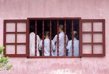 Thien Mu Pagoda,Parfume River, Vietnam, Jacek Piwowarczyk, 2009