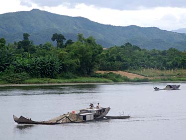 Thien Mu Pagoda,Parfume River, Vietnam, Jacek Piwowarczyk, 2009