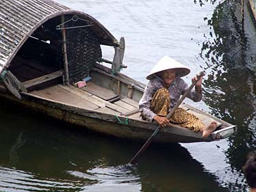 Thien Mu Pagoda,Parfume River, Vietnam, Jacek Piwowarczyk, 2009