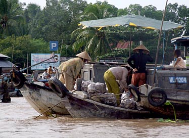 Cai Rang Floating Market, Mekong Delta, Vietnam, Jacek Piwowarczyk, 2009