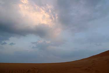 Red Sand Dunes, Mui Ne, Vietnam, Jacek Piwowarczyk, 2009