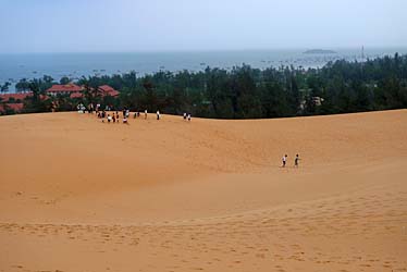 Red Sand Dunes, Mui Ne, Vietnam, Jacek Piwowarczyk, 2009